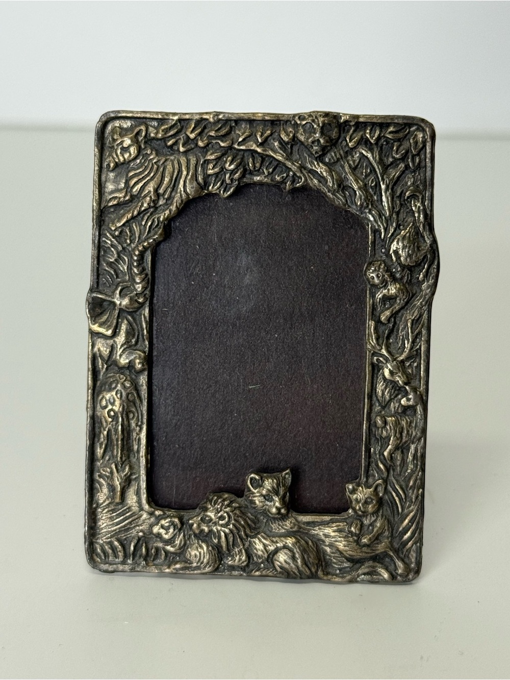 Vtg 1989 Arthur Court Small Trinket Picture Frame With Zoo Animals Lion 1.5”x2”